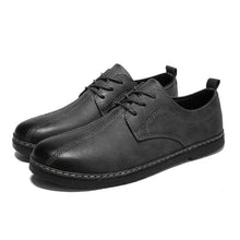 Laden Sie das Bild in den Galerie-Viewer, British style mens casual oxford shoes  breathable flats