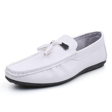 Laden Sie das Bild in den Galerie-Viewer, Casual shoes loafers leather flats