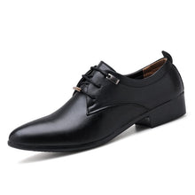 Laden Sie das Bild in den Galerie-Viewer, British brogue pointed toe men fashion shoes