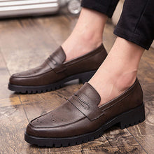 Laden Sie das Bild in den Galerie-Viewer, Mens causal outdoor slip-on comfortable shoes