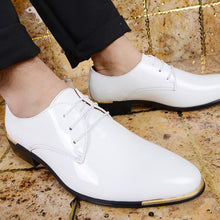 Laden Sie das Bild in den Galerie-Viewer, Mens shiny patent leather oxford casual business shoes